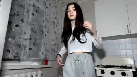 Isobelle lisi online show from December 17, 4:03 pm