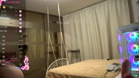 unarks online show from November 11, 7:27 pm