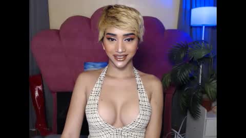 kylie online show from May 18, 6:03 pm