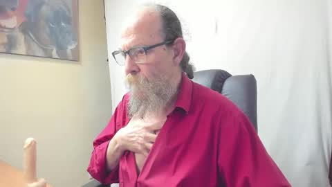 Uncle Hottie online show from February 26, 10:13 pm