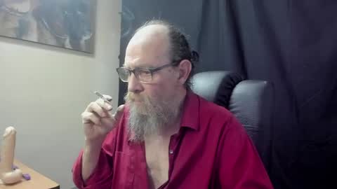 Uncle Hottie online show from April 5, 5:43 pm