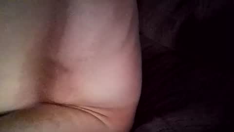 uncutstud81 online show from June 28, 7:04 am