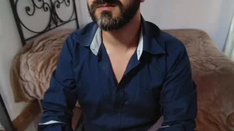 Giov online show from May 11, 4:48 pm