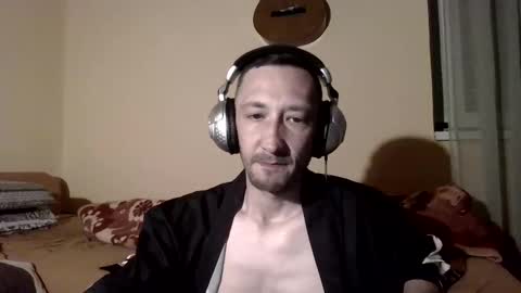 underguy19 online show from April 28, 8:57 pm