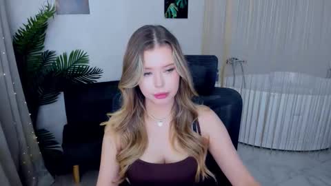 Alice online show from September 21, 7:40 pm