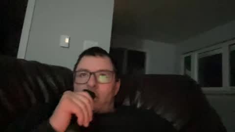 ungerisland online show from March 7, 11:49 pm