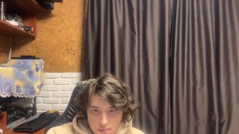 Snapshot of unholy_heat chatting on October 27, 10:54 pm Anri online show from October 27, 10:54 pm