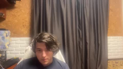 Snapshot of unholy_heat chatting on October 16, 9:35 pm Anri online show from October 16, 9:35 pm