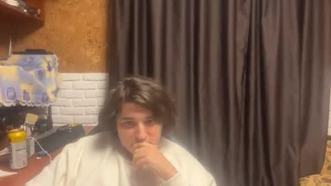 Snapshot of unholy_heat chatting on October 18, 8:35 pm Anri online show from October 18, 8:35 pm