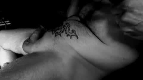 unlitimnaughty_ online show from June 15, 3:20 am