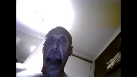 Snapshot of uplatenhorny2379 chatting on October 9, 3:12 am uplatenhorny2379 online show from October 9, 3:12 am