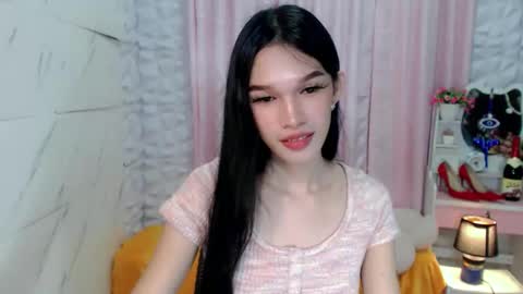 ur_asianbabexxx online show from November 19, 11:20 am