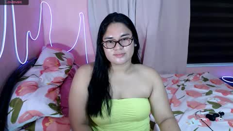 SINGLE online show from January 6, 1:26 pm