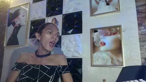 Snapshot of ur_chrizzy_fav chatting on October 13, 8:22 pm chrizzy online show from October 13, 8:22 pm