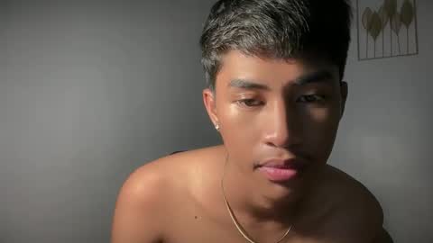 ur_fuckerbttm online show from October 4, 10:46 am