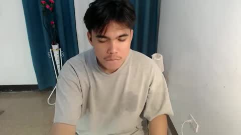 JADE online show from May 12, 6:33 am