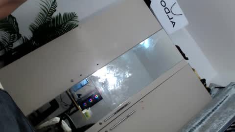 Cleo online show from October 2, 12:48 pm