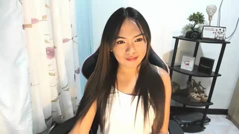 Snapshot of urasian_ivana_alawi chatting on January 21, 7:28 pm IVANA and ALEXIA online show from January 21, 7:28 pm