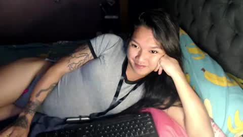 NEWRA  ALLISON online show from July 23, 11:02 pm