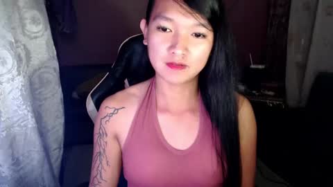 NEWRA  ALLISON online show from February 25, 1:21 pm