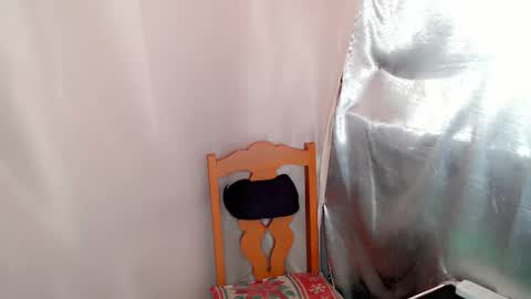 Jane online show from February 4, 8:46 pm