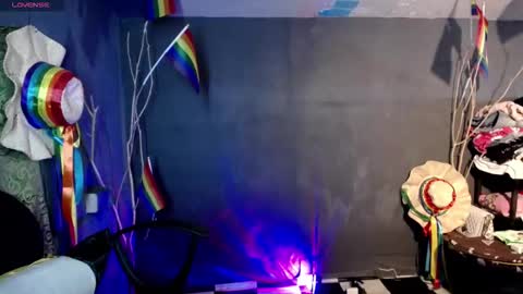 yana online show from September 13, 11:01 am