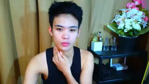 urasiancumboix2 online show from October 22, 2:26 am