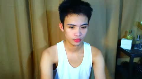 urasiancumboix2 online show from October 20, 11:10 pm