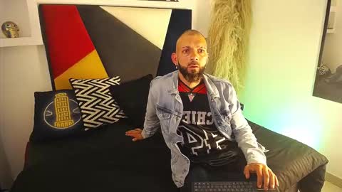 urban online show from December 2, 3:49 am