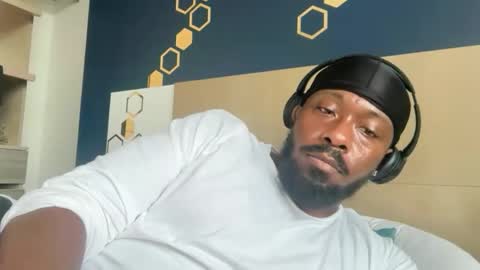 urbandick5 online show from March 26, 10:15 pm