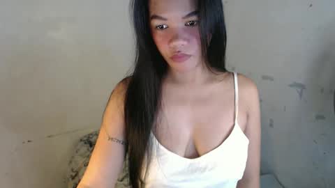 venice online show from October 23, 12:23 am