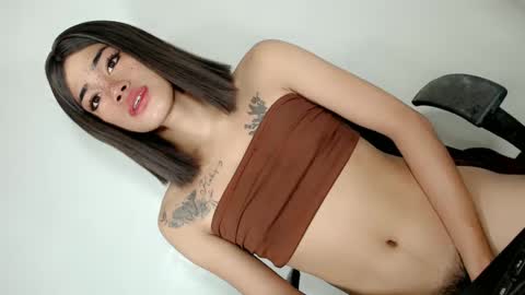 Haley Mhate online show from February 5, 12:38 pm