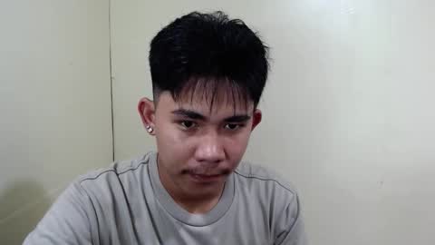 Snapshot of urcutie_asianboy chatting on October 23, 11:23 am KEN online show from October 23, 11:23 am