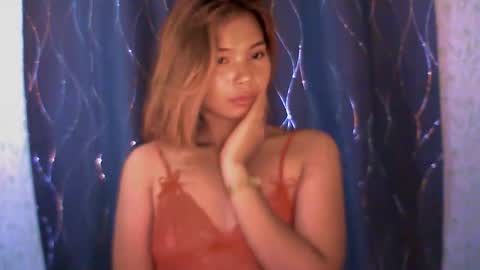 urcutiepiegirl online show from March 28, 3:57 pm