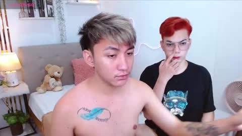 Snapshot of urdeityoflove_ chatting on September 16, 7:39 pm rose and khristine online show from September 16, 7:39 pm