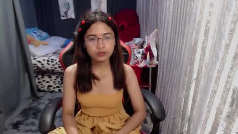 Snapshot of urdreamgirljayne chatting on January 9, 12:52 pm urdreamgirljayne online show from January 9, 12:52 pm