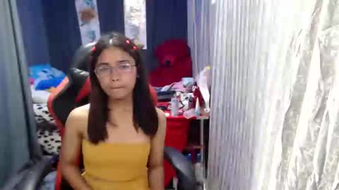 Snapshot of urdreamgirljayne chatting on January 9, 9:27 am urdreamgirljayne online show from January 9, 9:27 am