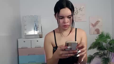 Snapshot of ure_asiancockgirl07 chatting on September 26, 5:48 am Bretesh online show from September 26, 5:48 am