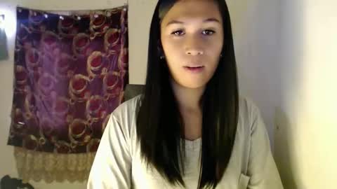 Snapshot of urgirlnabyx chatting on October 9, 12:16 am Call me naby online show from October 9, 12:16 am