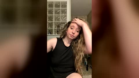 Good girl online show from June 5, 11:43 pm