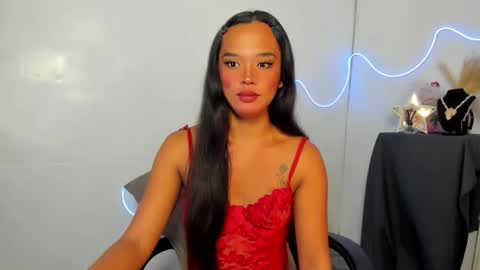 natalie online show from May 29, 7:45 pm
