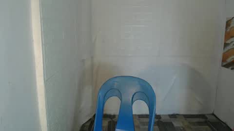 Navea online show from February 23, 4:39 am