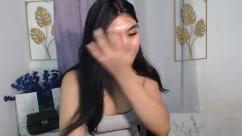 urpinay_sandra69 online show from April 8, 11:02 am