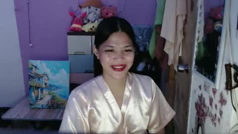hi im kim online show from March 5, 10:35 am