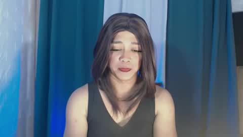Snapshot of urqueen_cassandra chatting on October 15, 8:26 am BEA online show from October 15, 8:26 am