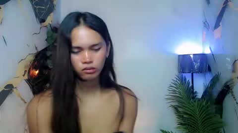 Snapshot of ursandra_xx chatting on September 18, 7:01 am ursandra_xx online show from September 18, 7:01 am