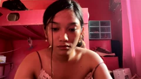 Stella online show from March 2, 3:44 am