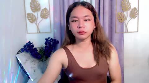 ursweet_ivyxx online show from January 14, 1:46 am