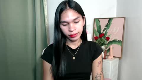 Snapshot of ursweet_zeviixx chatting on October 19, 9:14 am ursweet_zeviixx online show from October 19, 9:14 am