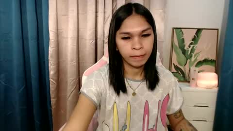 Snapshot of ursweet_zeviixx chatting on February 23, 11:11 am ursweet_zeviixx online show from February 23, 11:11 am